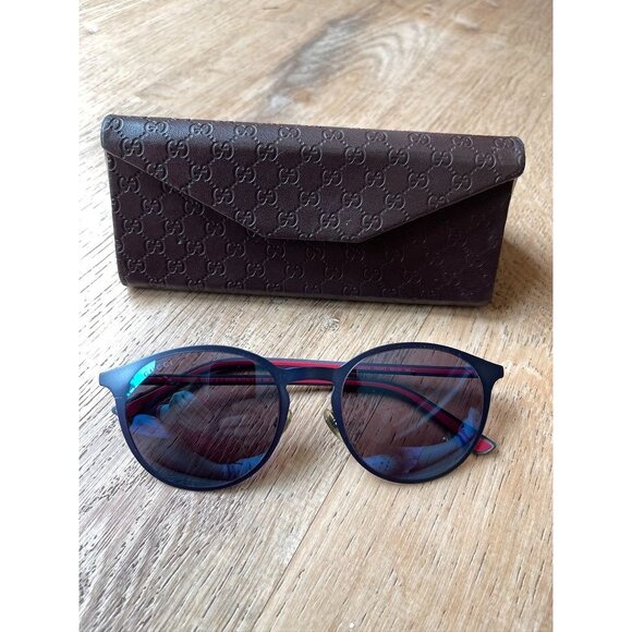 EUC Authentic Gucci GG  Sunglasses With Case - Picture 2 of 11